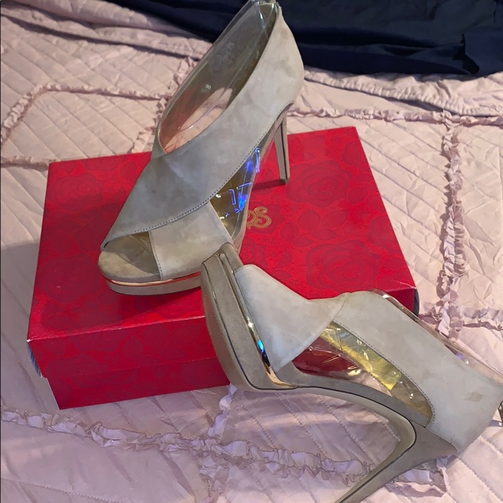 high heels
